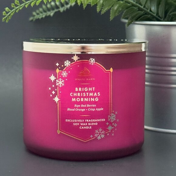 BBW Bright Christmas Morning White Barn Bath & Body Works 3 Wick Candle - Picture 1 of 10